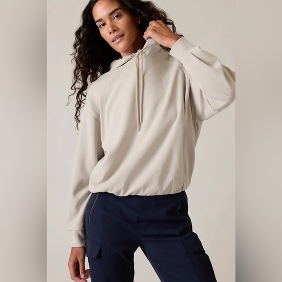 Athleta Tops - Athleta SeaSoft Bubble Hem Hoodie SZ XL Beige